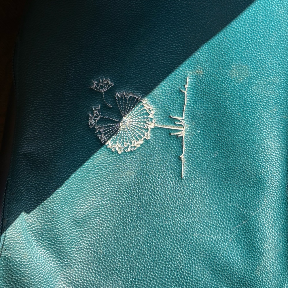 Laptop sleeve